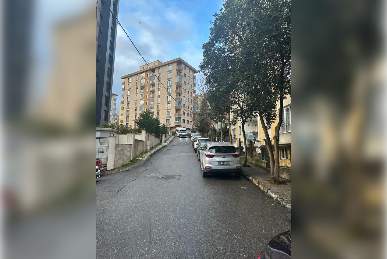 Ataşehir Yenişehir'de Geniş Daire